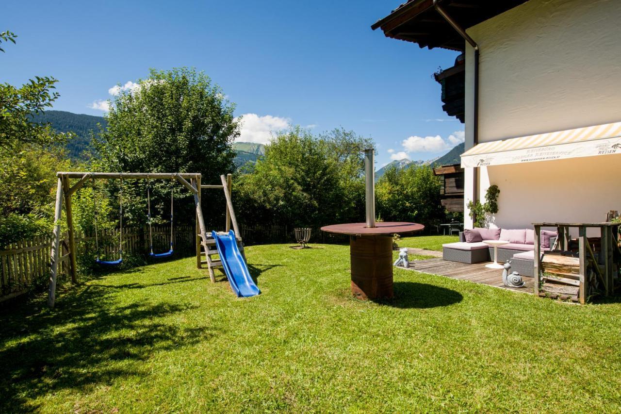 Tyrol Appartements Ehrwald Exteriör bild