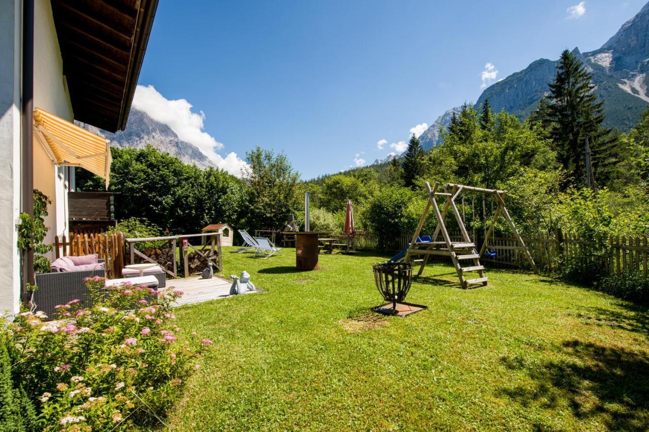 Tyrol Appartements Ehrwald Exteriör bild