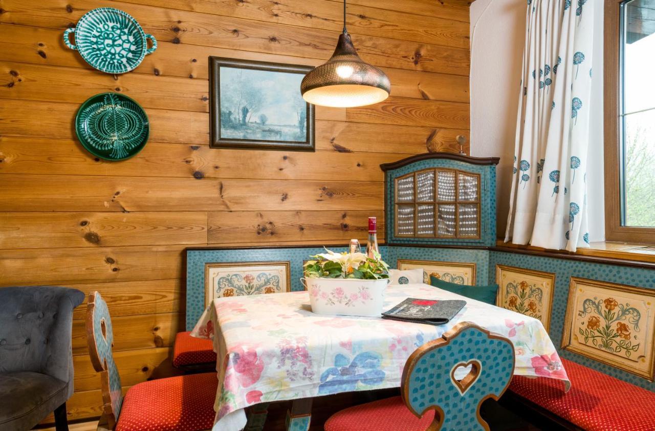 Tyrol Appartements Ehrwald Exteriör bild