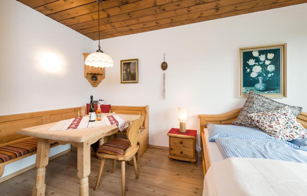 Tyrol Appartements Ehrwald Exteriör bild