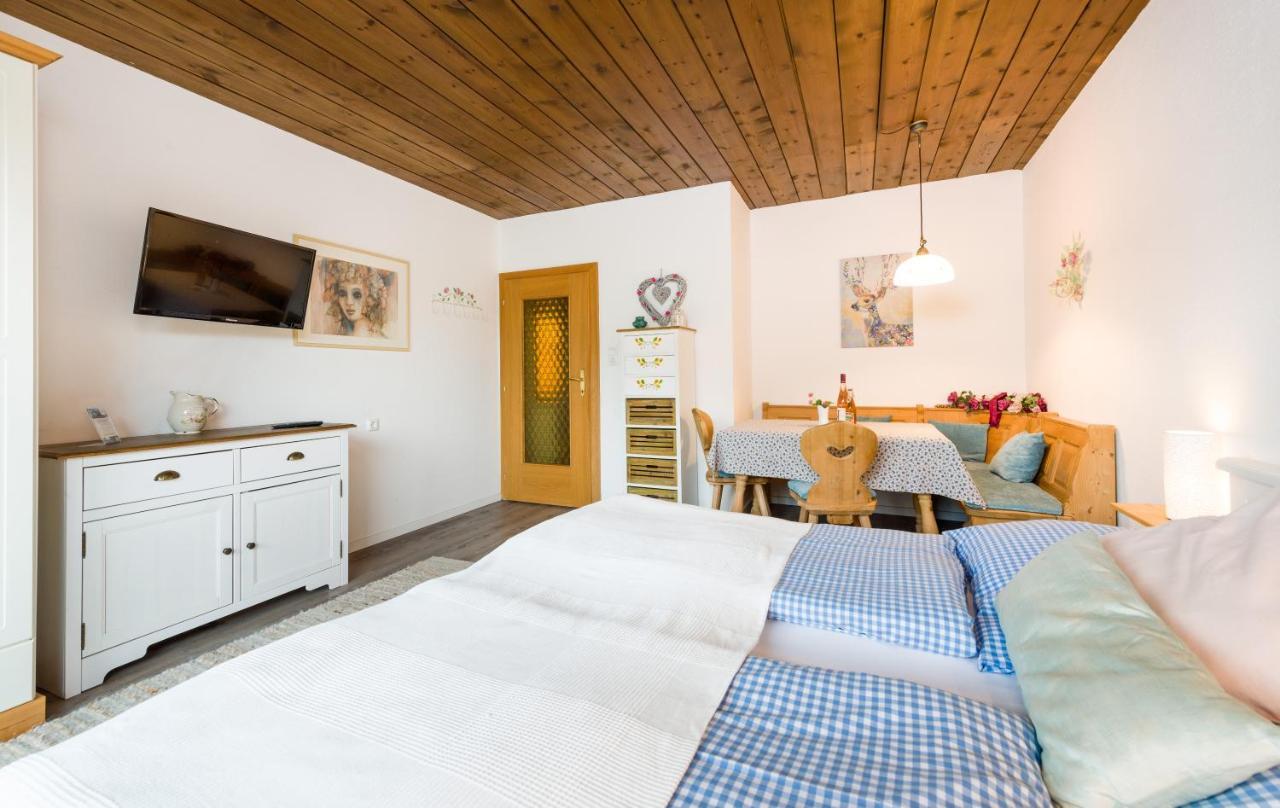 Tyrol Appartements Ehrwald Exteriör bild