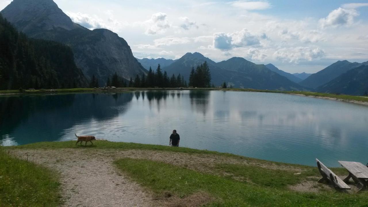 Tyrol Appartements Ehrwald Exteriör bild