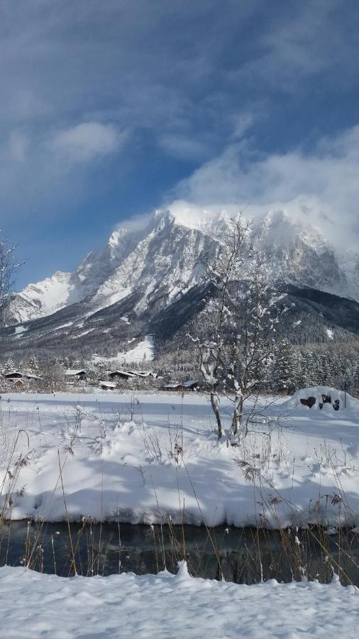 Tyrol Appartements Ehrwald Exteriör bild