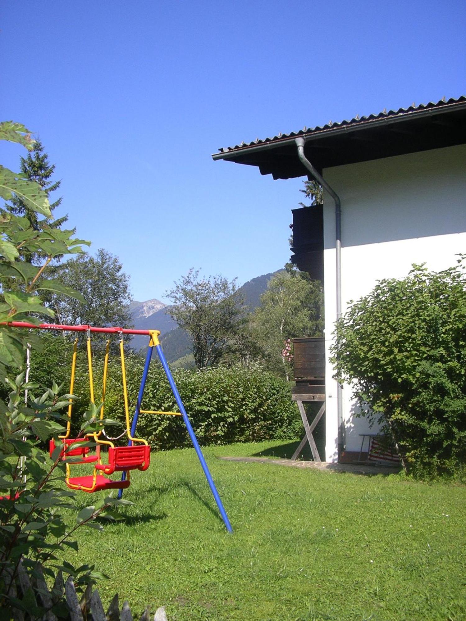 Tyrol Appartements Ehrwald Exteriör bild