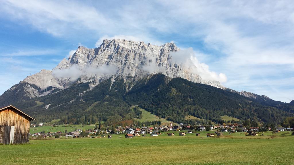 Tyrol Appartements Ehrwald Exteriör bild