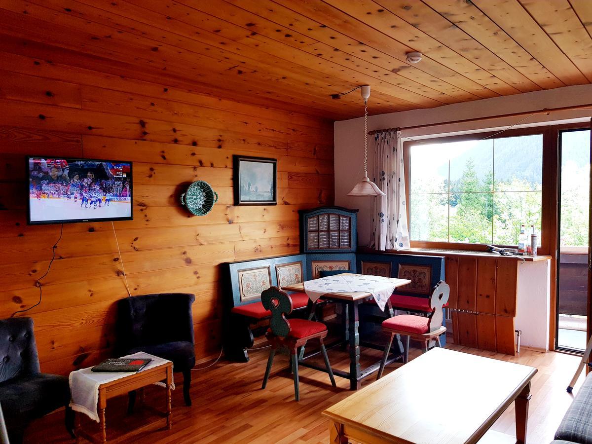 Tyrol Appartements Ehrwald Exteriör bild
